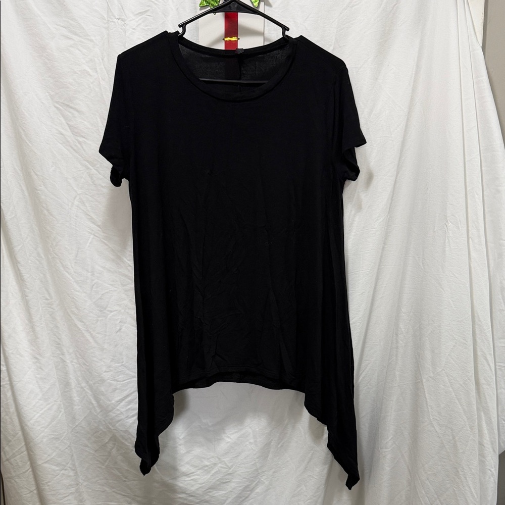 Elegant Black Asymmetrical Women's Tee